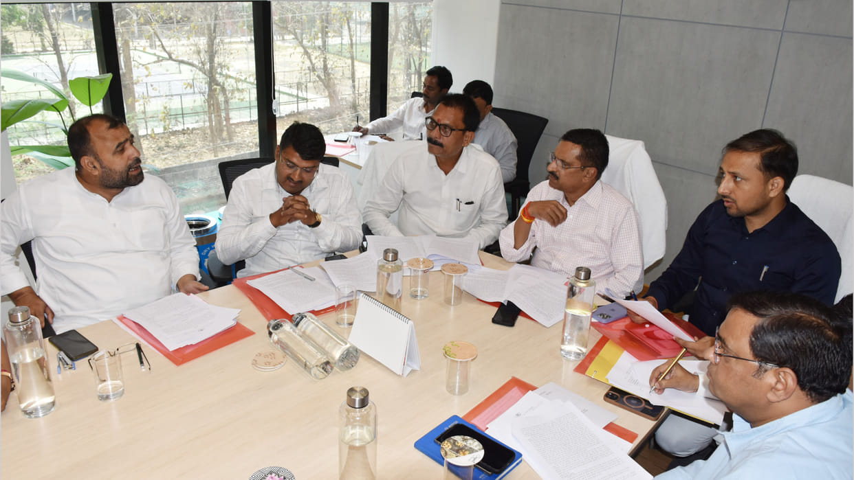 Several important decisions were taken in the Municipal Corporation's executive meeting