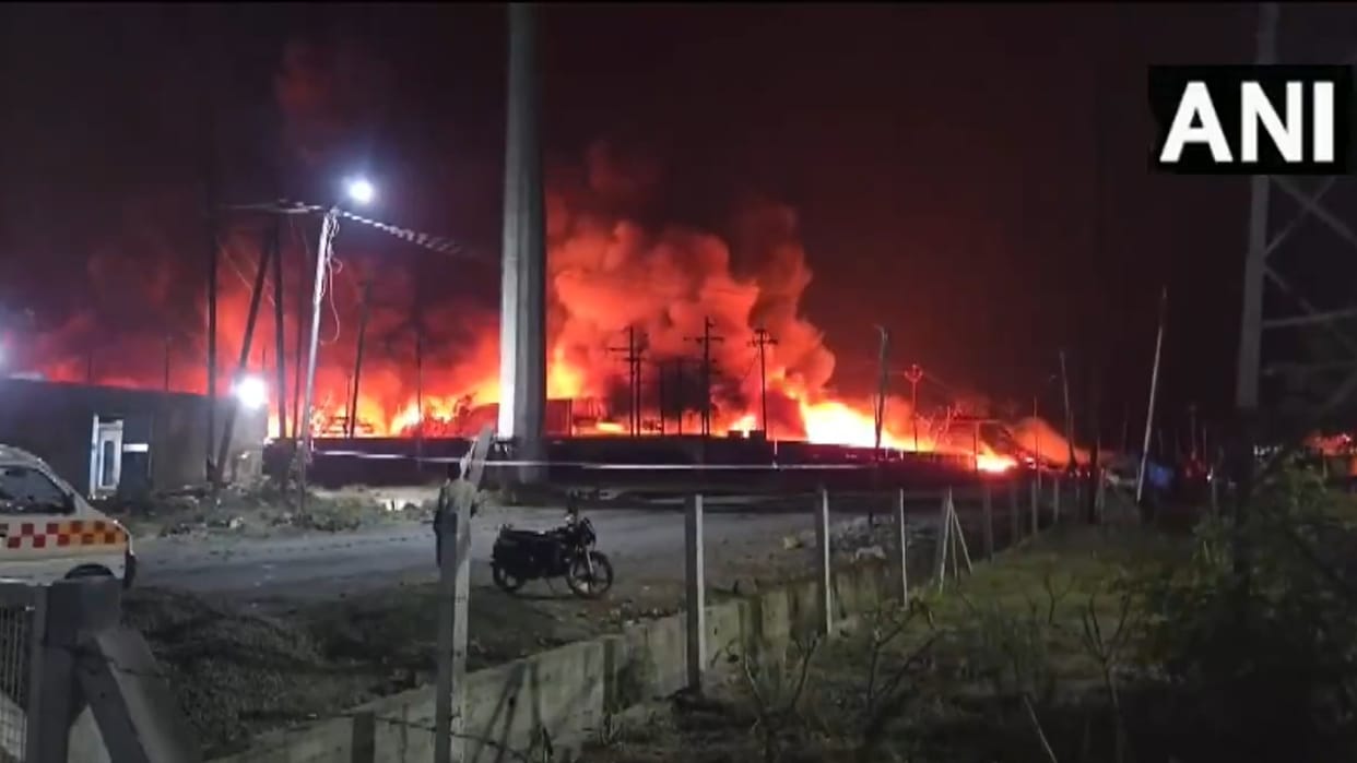massive fire breaks out in hazargo waste company pithampur dhar