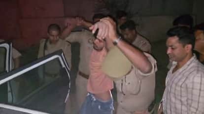 Married Lover Strangles Pregnant Girlfriend to Death Two Accused Arrested in Encounter