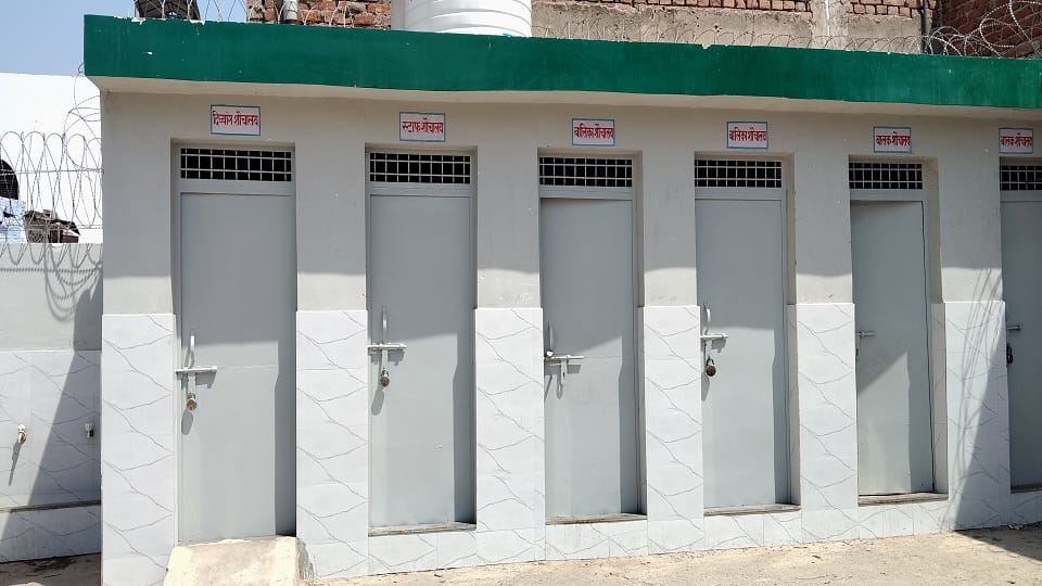Locked Water Just TWO Toilets for 800 Kids Shocking Condition of Agra Government Schools