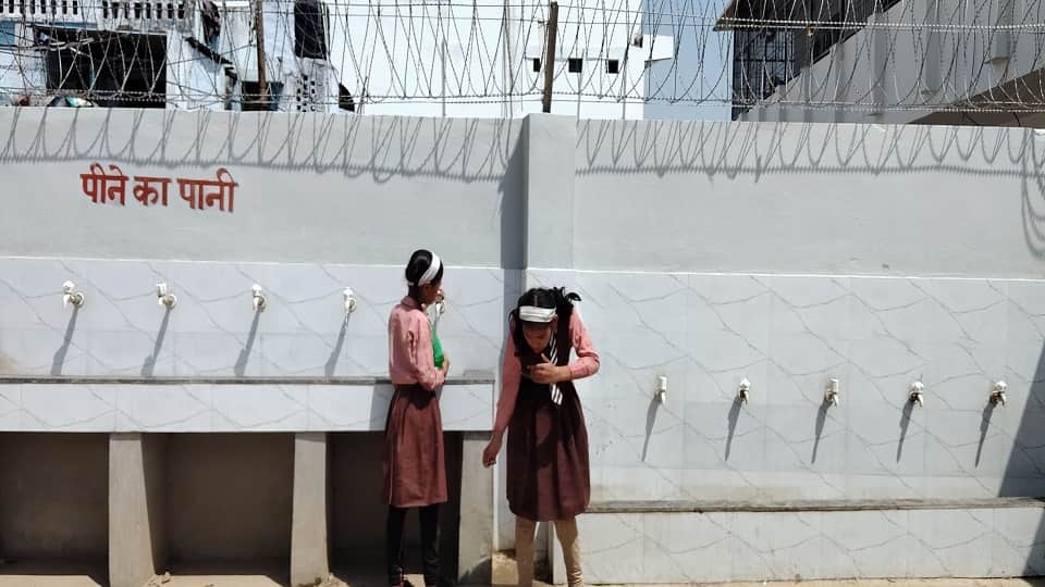 Locked Water Just TWO Toilets for 800 Kids Shocking Condition of Agra Government Schools