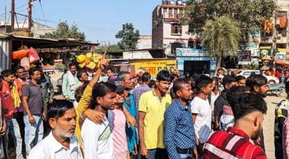 Up:श्रमिकों के लिए खुशखबरी, 60 साल बाद मिलेगी 3000 रुपये मासिक पेंशन;  आशा-आंगनबाड़ी को भी मिलेगा लाभ - Up Govt Pension Scheme: 17 Lakh  Unorganised Workers To Get Social Security ...