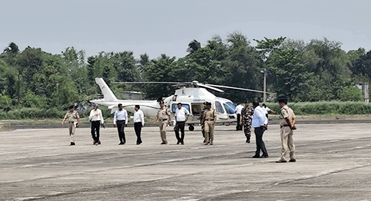 Vigilance Increased Along Indo-Nepal Border Chief Secretary and DGP Reach Birpur