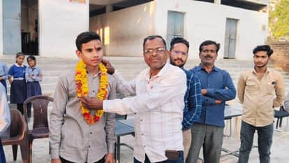 UP Board Result 2026: Jhansi shines in high school, Rishabh ranks third in the state