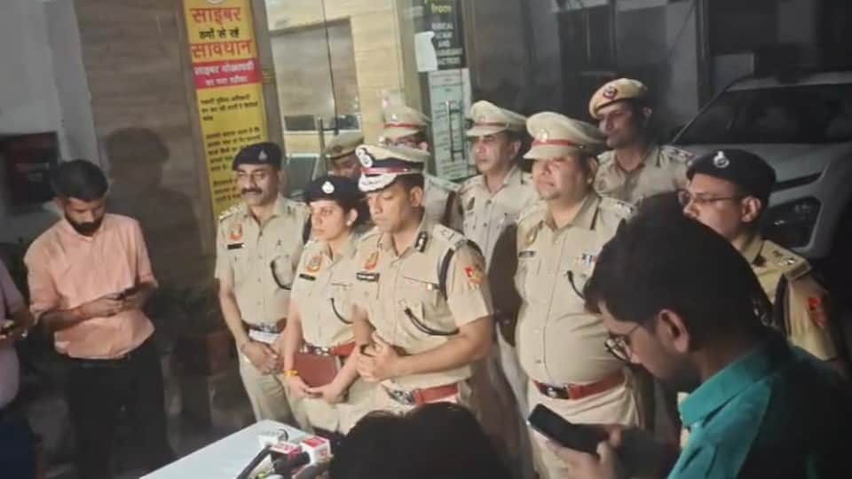 Delhi IRS Officer Daughter Murder case Saket court sent the accused to judicial custody for 7 days