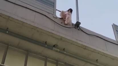 Girl Student jumped from Ashoka Rajpath double-decker bridge patna bihar news suicide case love affair