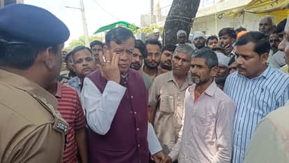 Kanpur I have never witnessed such brutality Satish Mahana meets Divyansh family directs officials assistance