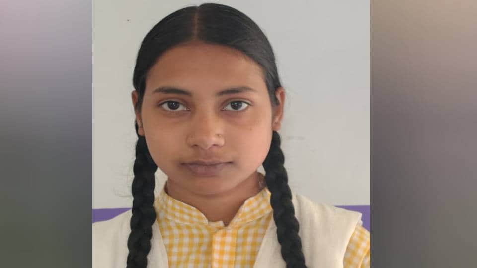 UPMSP Result 2026 Encouraged by Sick Mother and Farmer Father Sitapur Kashish Verma Tops Class 10 in UP