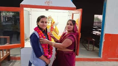 Tanu Tops in Mathura in UP Board High School Examination Results