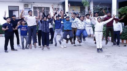 Neeraj and Arbeen Top in UP Board Class 12 Exam Results in Mathura