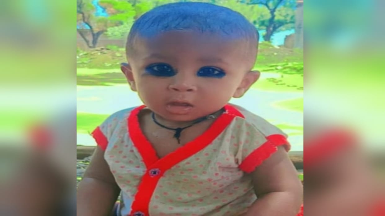 Prayagraj: After hitting an innocent child, the tractor driver ran away with a stone on his head.