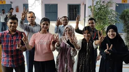 UP Board Results: Moradabad Students Shine—Abhishek Ranks 7th in Intermediate, Shikha Ranks 6th in High School