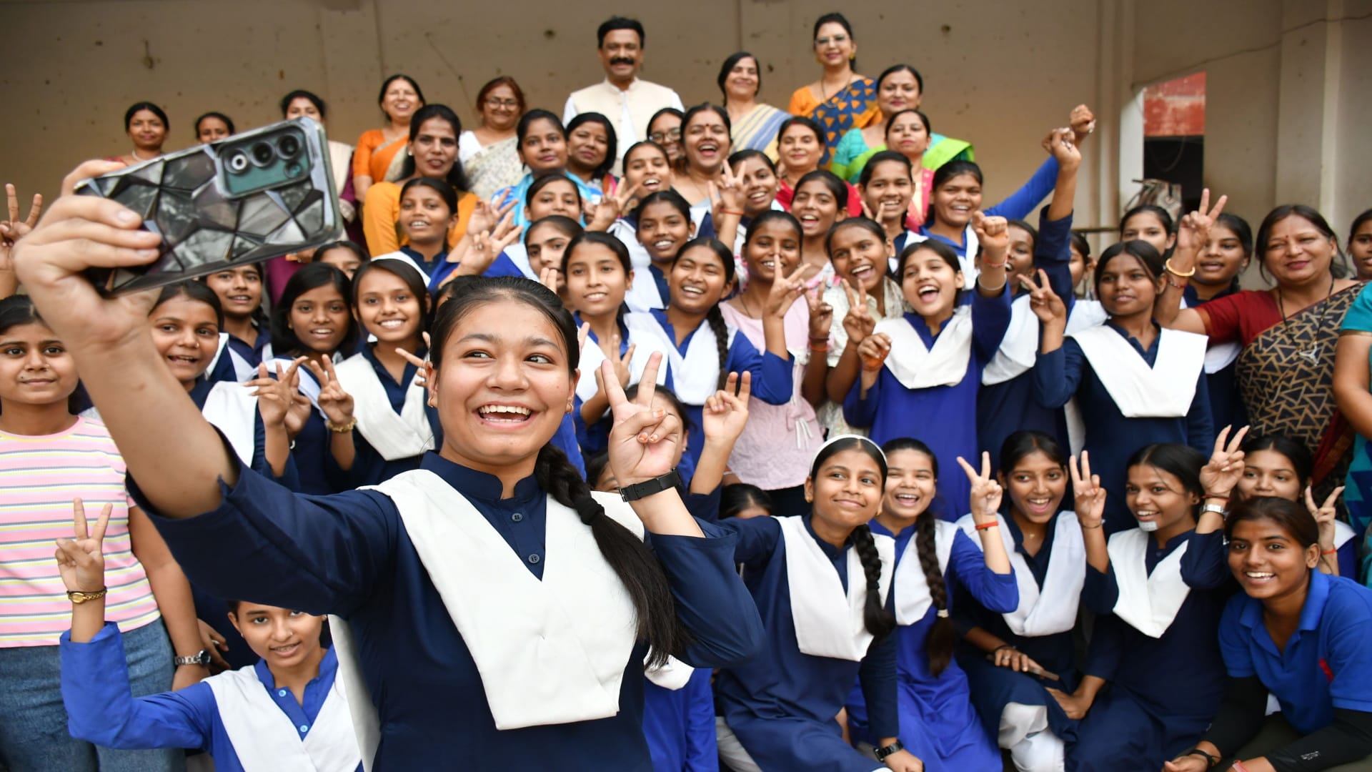 UP Board Result: In terms of success, Bhadohi district topped the state in high school and Lucknow district