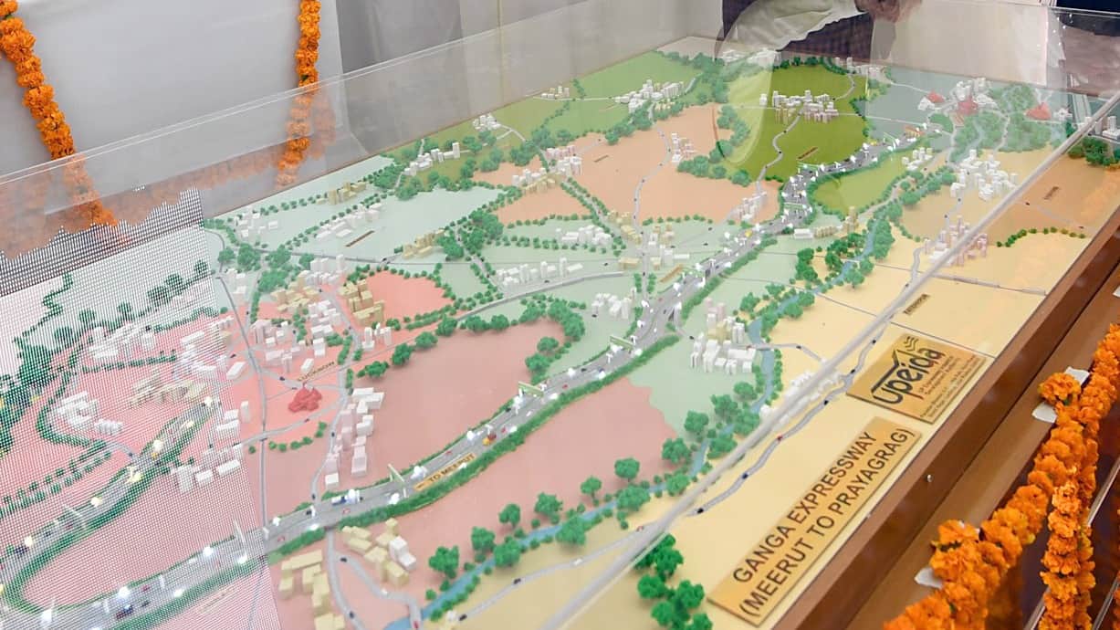गंगा एक्सप्रेसवे: आर्थिक पुनर्जागरण की जीवंत रेखा