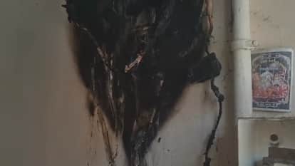 Kanpur Massive Fire Breaks Out in Female Corporator Office AC Brought Under Control After Cutting Power Supply
