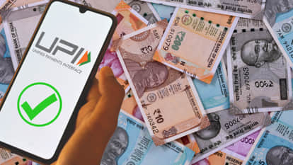 Both cash and digital payments are essential in India, the SBI report claims