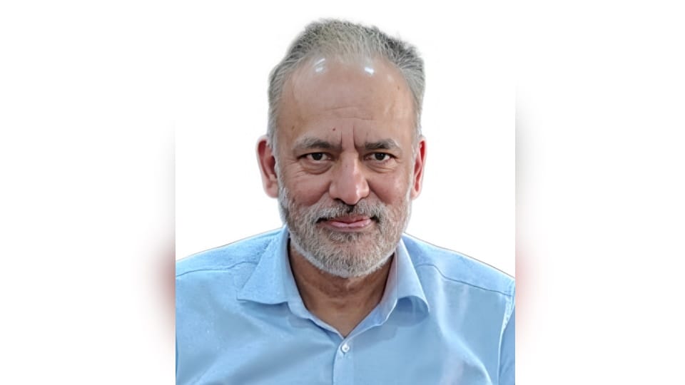 Uttarakhand Shailesh Kumar Sinha Appointed Surveyor General of India First Surveyor General Selected from ISS