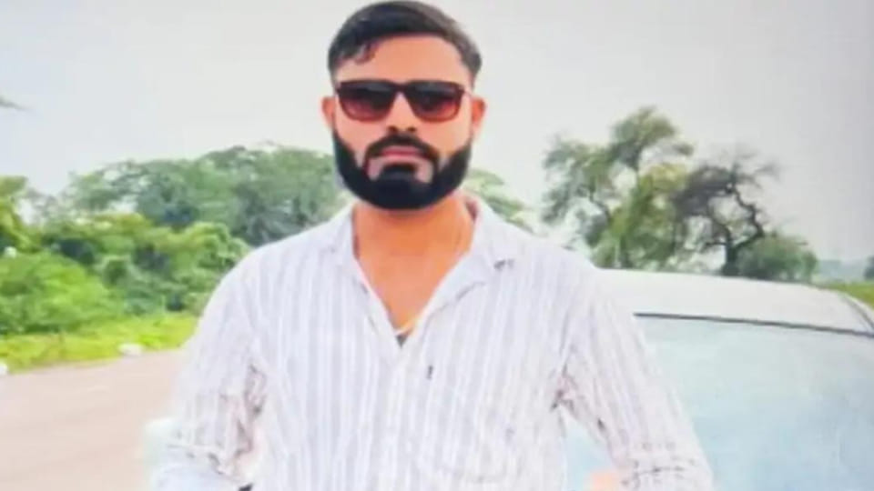 Businessman commits suicide in Kanpur
