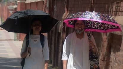 Heatwave Intensifies: Mercury at 43.2°C Yellow Alert Issued as Scorching Winds Continue