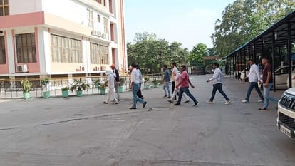 ₹42 lakh recovered from Asaram-Narayan Sai case witness Mahendra Chawla