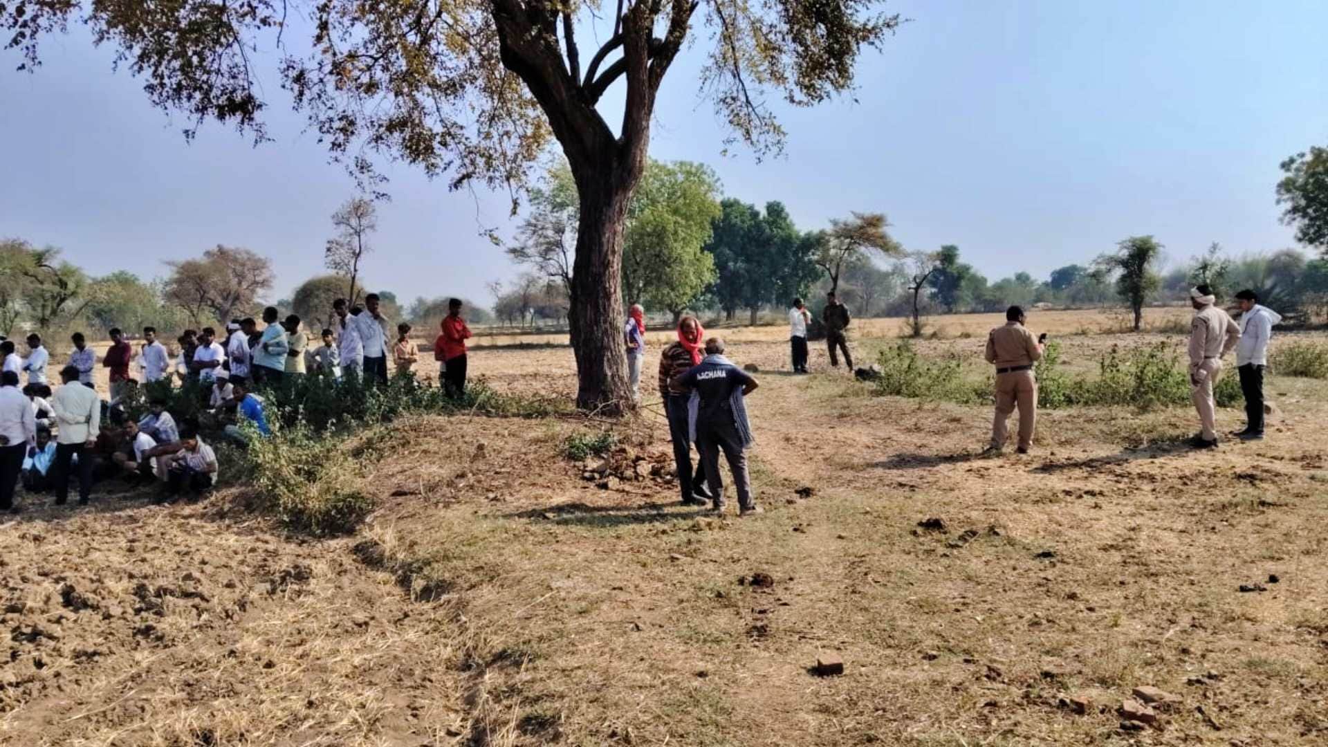Chhatarpur Suspicious Death Body Exhumed After 34 Days Postmortem Begins After Appeal to SP DGP