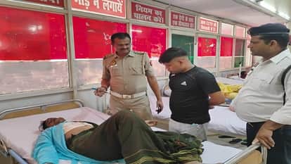 Traffic Inspector Saves Elderly Woman After Accident in Firozabad