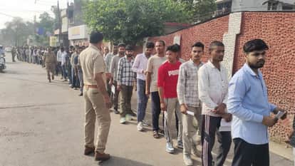Kanpur Home Guard Exam Queues Form at Centers Since Morning Entry Granted After Strict Screening