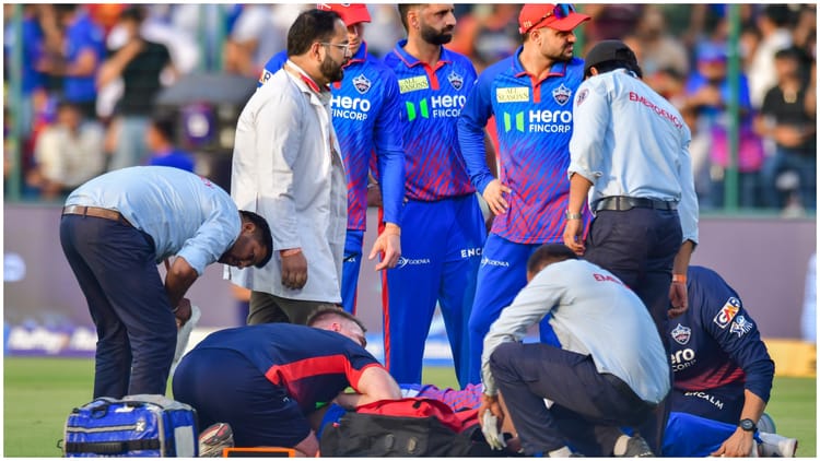 Lungi Ngidi Injured: चोटिल एनगिडी के लिए एकजुट हुआ IPL परिवार, फ्रेंचाइजियों ने की 'स्पीडी रिकवरी' की दुआएं