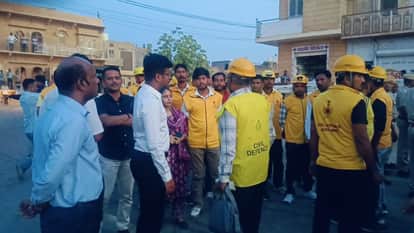 Blackout drills in eight districts of Rajasthan Power outages last 10-15 minutes rescue teams arrive sirens s