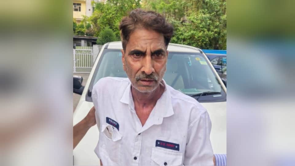 Salim wastik killer of minor had declared himself dead and was living in Loni under a concealed identity