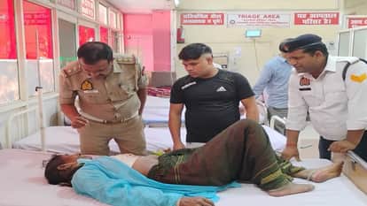 Traffic Inspector Saves Elderly Woman After Accident in Firozabad