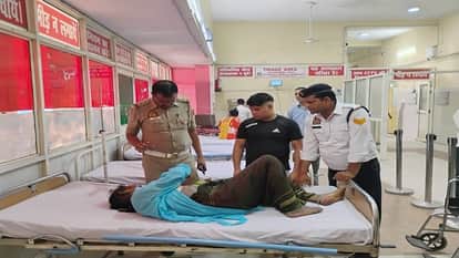 Traffic Inspector Saves Elderly Woman After Accident in Firozabad