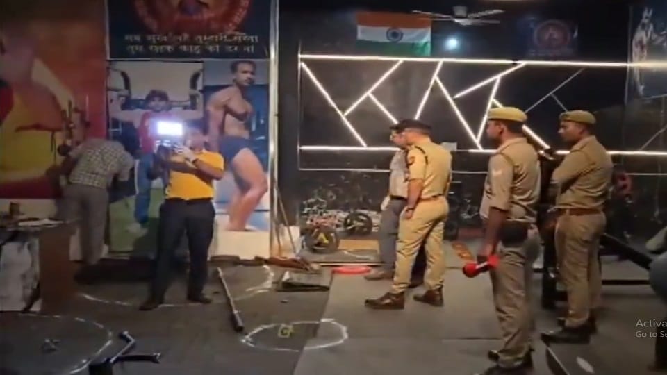 Bulandshahr: Bloody 'game' at a birthday party in Khurja, three people killed in the firing