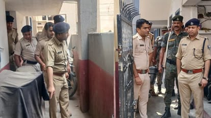 Bihar Police engaged in murder case friends killed in hostel patna bihar police Bihar News