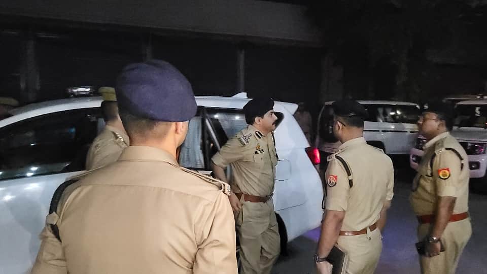 UP bulandshahr Triple Murder Case Manish cousin recounts story of 15 minutes leading up to incident