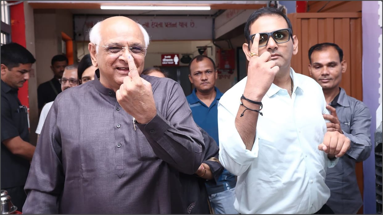 Gujarat Local Body Election Update Voting Begins 4.18 Crore Voters to Decide the Outcome News In Hindi