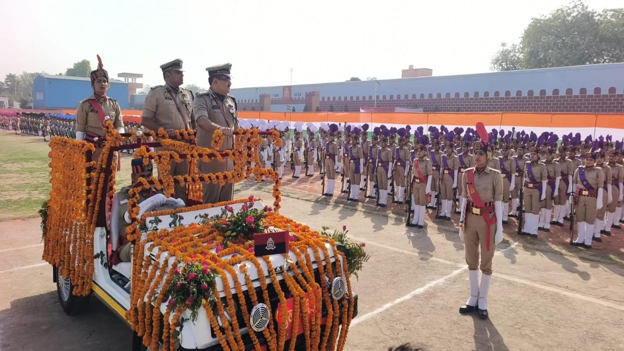 Passing Out Parade 1147 Recruits Become Constables in Bareilly