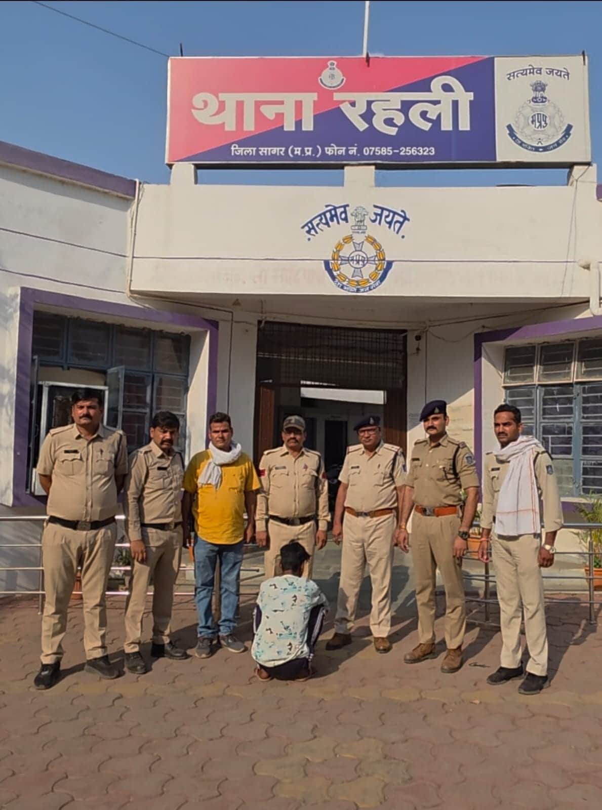 पत्नी का हत्यारा पुलिस की गिरफ्त में।