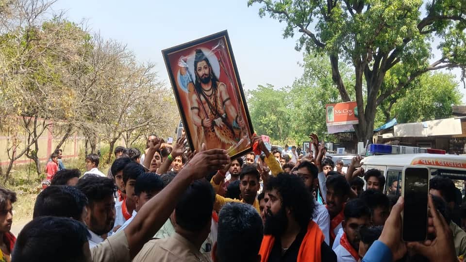 Meerut: Uproar over Lord Parashuram procession, administration did not give permission