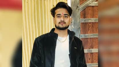 bike rider dies in road accident in mathura