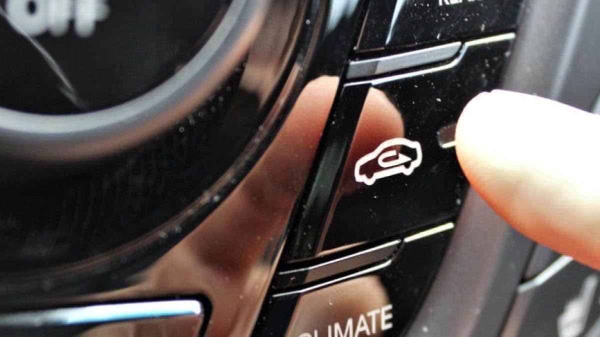 Car AC Not Cooling? 5 Easy Tips to Beat Summer Heat Faster