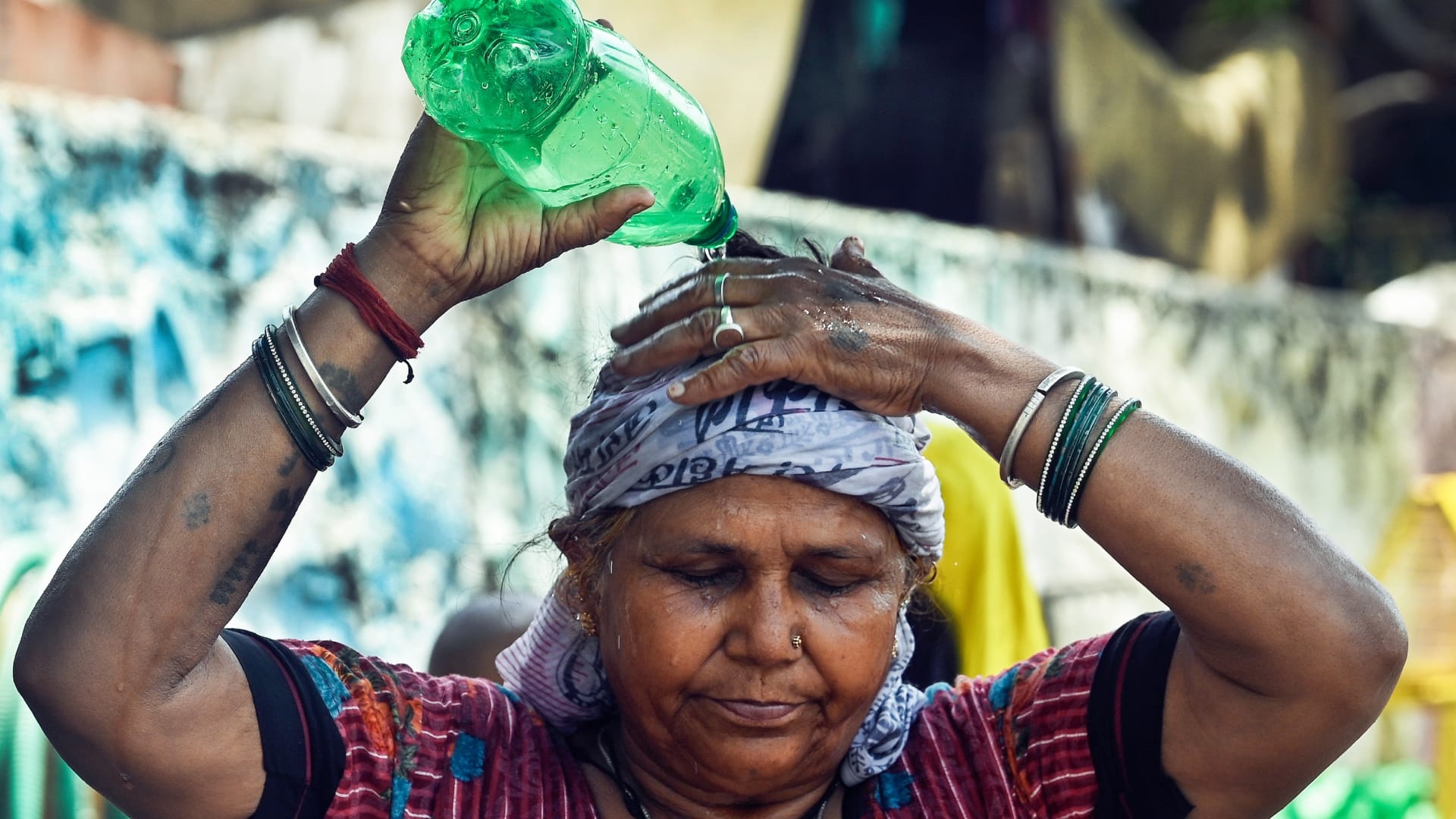 India bakes under record heat as UN warns five more years of climate extremes