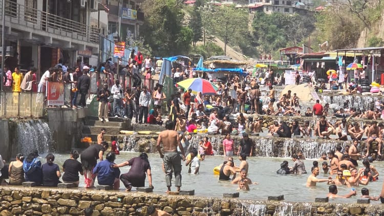 Uttarakhand Weather: दिल्ली की गर्मी से राहत पाने के लिए आए दून, यहां भी नहीं मिला सुकून, पारा 40 के पास रहा