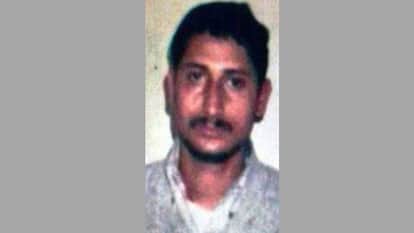 UP Police searching for wanted criminals Ataur Vishwas Nepali and BKD using blurred photograph in Varanasi