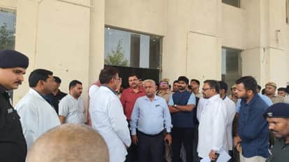 CM Yogi Advisor Inspected the Government Medical College in Budaun
