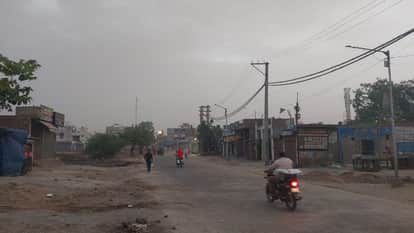 Weather in Punjab Strong Winds and Rain Temperatures Drop Orange Alert