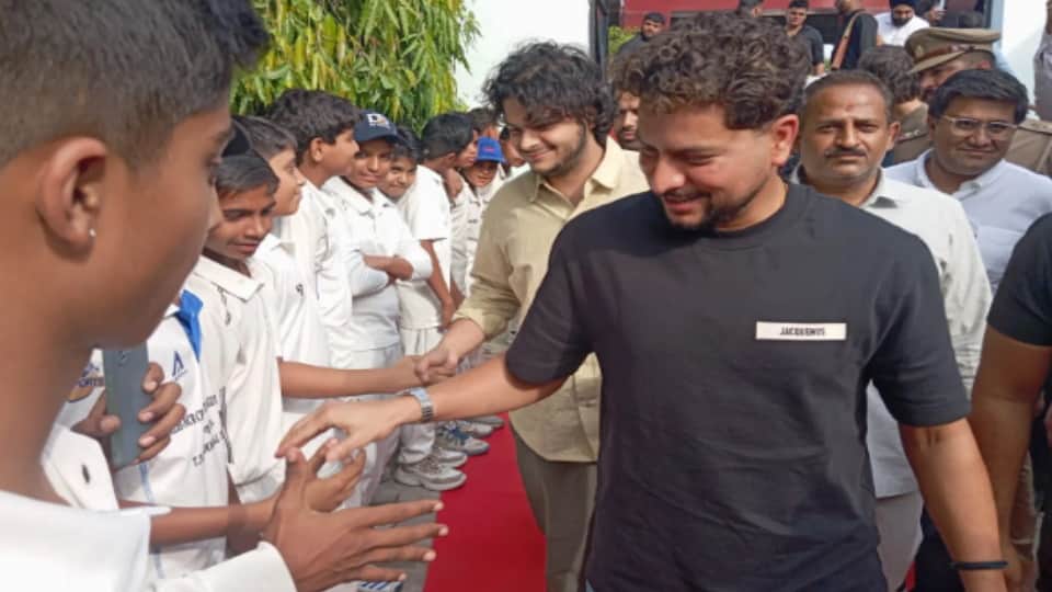 UP: Kuldeep Yadav said- Sachin and Shane Warne are my idols; Said this about Vaibhav Suryavanshi and Abhishek