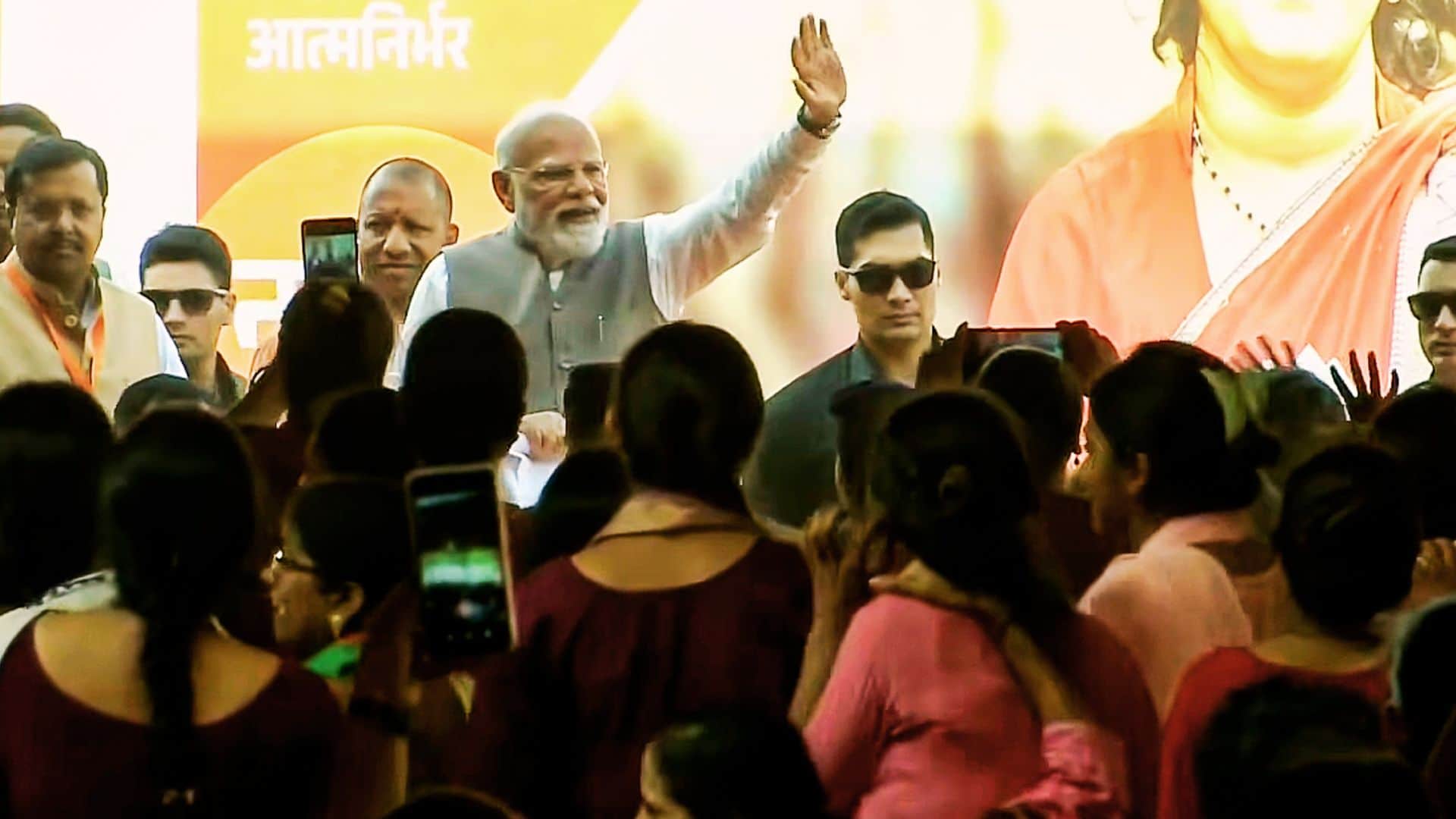 Highlights of PM Modi Speech From Lakhpati Didis to Focus on Nari Shakti Taking Political Aim at Opposition