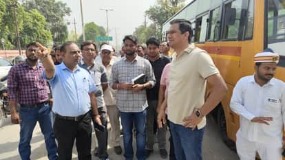 Aligarh Ramghat Road construction work time end of May