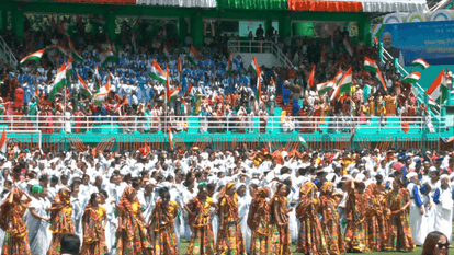 PM Modi in Sikkim: Play Football in Gangtok, 4000 Crore Project Launch on 50 Years of Statehood hindi Updates